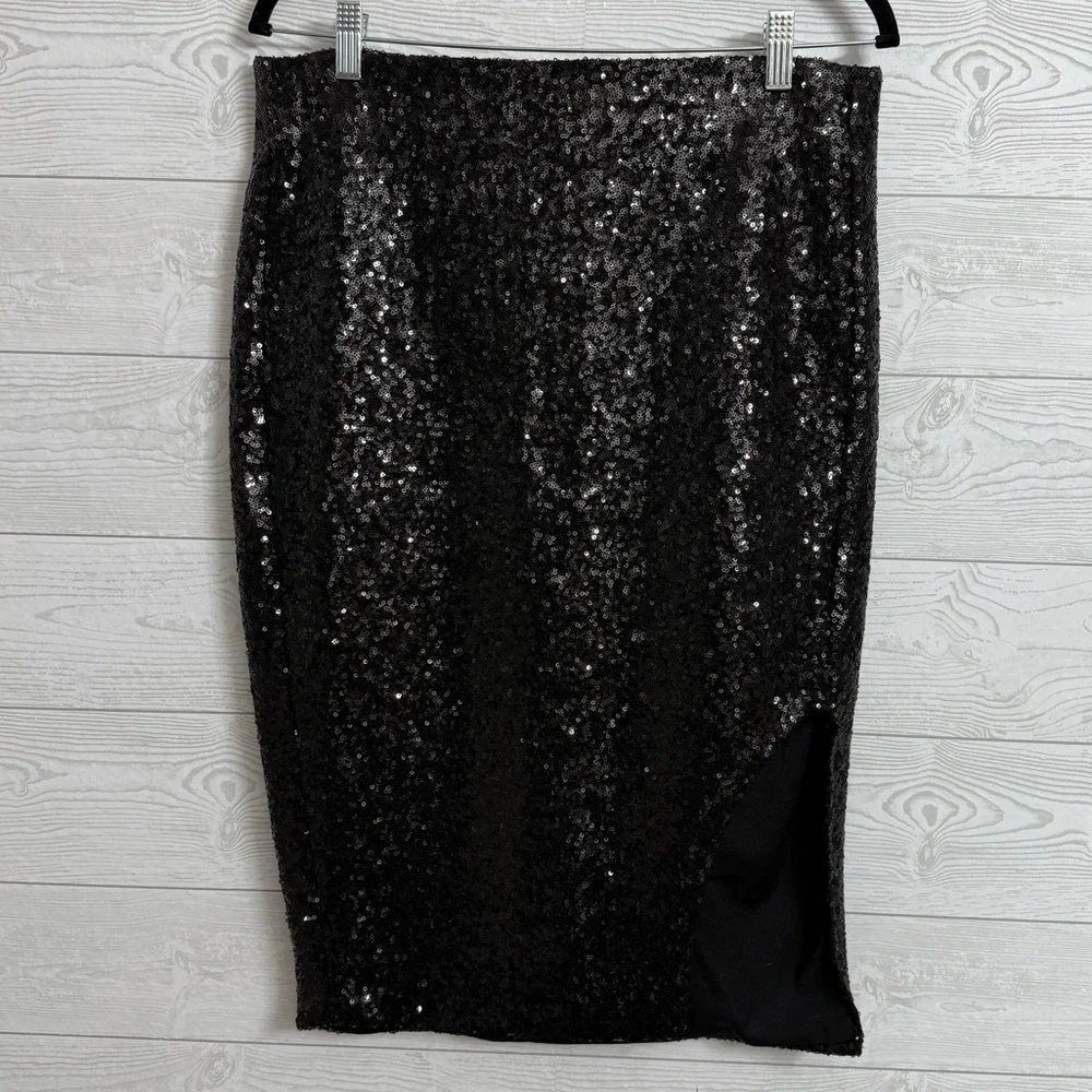 Torrid Black Sequin Pencil Skirt - Picture 1 of 10